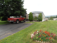 35 Derose St, Walnutport, PA 18088 