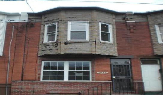 1938 S Woodstock St, Philadelphia, PA 19145 