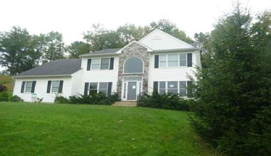 1116 Heritage Blvd, Stroudsburg, PA 18360 