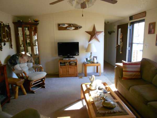 121 Menock Manor, Greensburg, PA 15601 