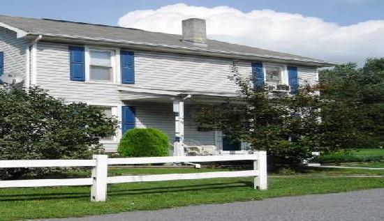 2349 S 5th Street, Steelton, PA 17113 