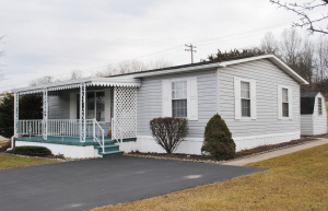 52 CHICKADEE LANE, Denver, PA 17517 