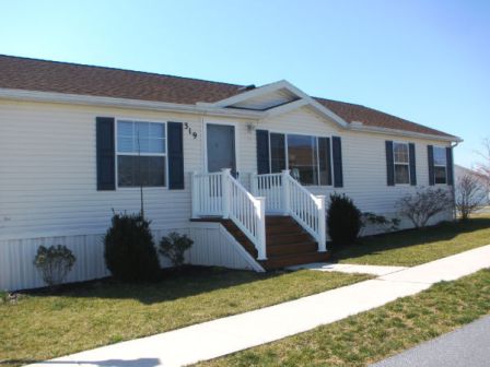 319 Summers Dr., Lancaster, PA 17601 