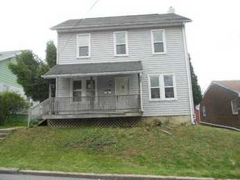 4314 Spruce St, Whitehall, PA 18052 