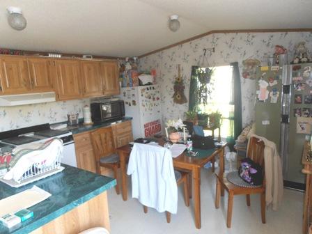 18 Roth Ave, Mertztown, PA 19539 