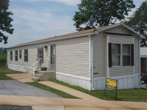 32 Roth Ave, Mertztown, PA 19539 