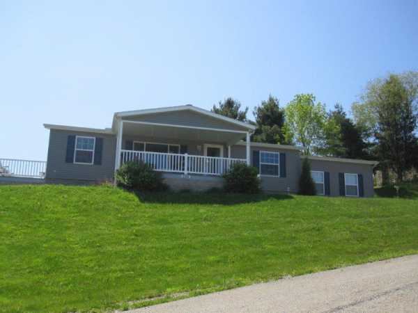 328 Indigo Lane, Somerset, PA 15501 