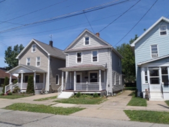 1216 W 29th St, Erie, PA 16508 