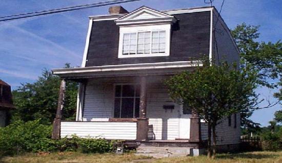 1604 Alverado Ave, Pittsburgh, PA 15216 