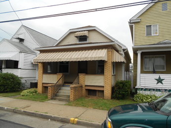 313 Mckinley Ave, East Vandergrift, PA 15629 