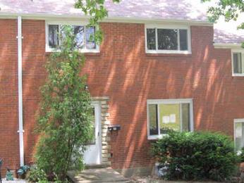 211 Macassar Dr., Pittsburgh, PA 15236 
