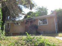 124 Howard St, Penn Hills, PA 15235 