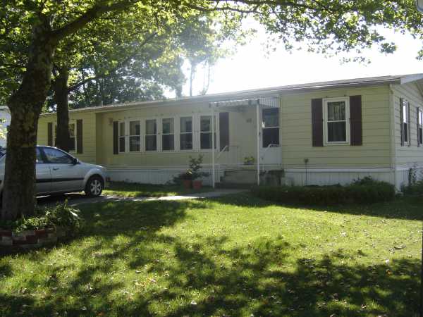 69 Hickory Hills, Bath, PA 18014 