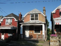 109 Grimes Ave, Pittsburgh, PA 15210 