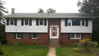 149 Pinecrest Ave, Dallas, PA 18612 