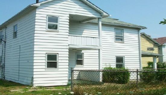 908 S Prospect St Rear, Nanticoke, PA 18634 