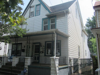 561 Linden St, Bristol, PA 19007 
