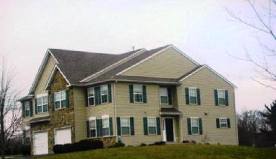 2419 School Road, Hatfield, PA 19440 