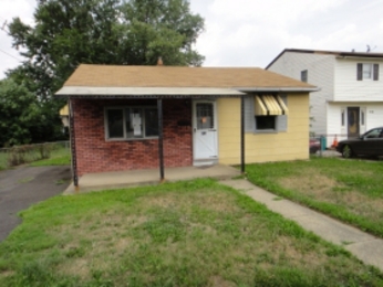 713 Fourth Ave, Croydon, PA 19021 