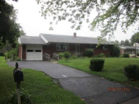 3528 Lord Byron Dr, Bethlehem, PA 18017 