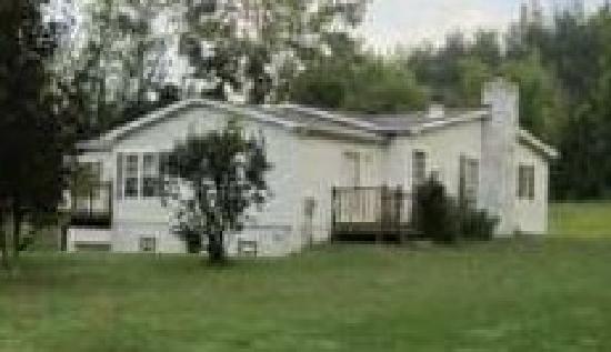 10 Northern Ave, Joffre, PA 15053 