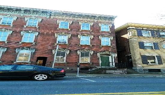 250 Bushkill Street, Easton, PA 18042 