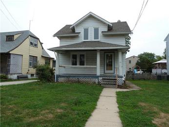 104 E Roland Rd, Brookhaven, PA 19015 