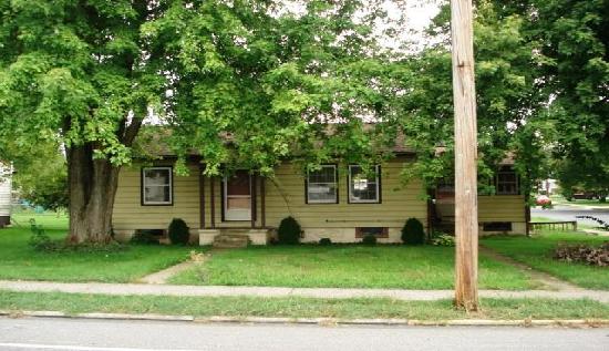 561 East Penn Avenue, Cleona, PA 17042 
