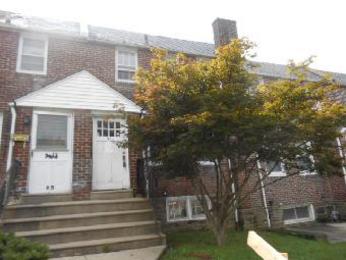 27 S 14th St, Darby, PA 19023 
