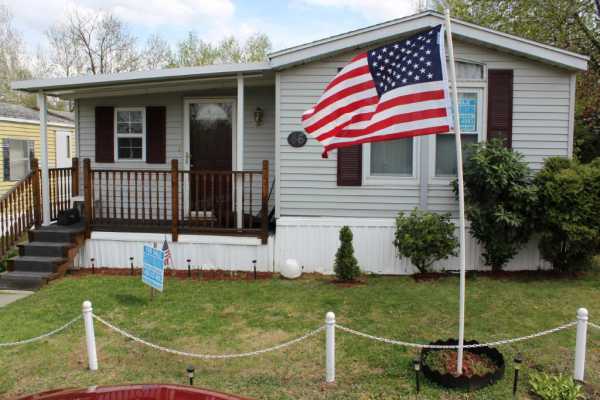 46 Honor Park, Moosic, PA 18507 