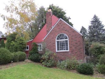 109 Banyon Dr, Pittsburgh, PA 15235 