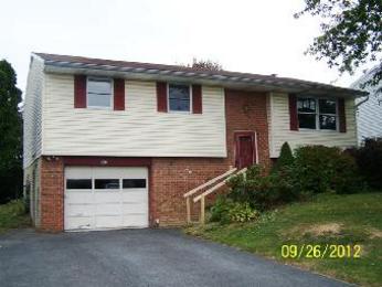 3072 Todd Ln, Lancaster, PA 17601 