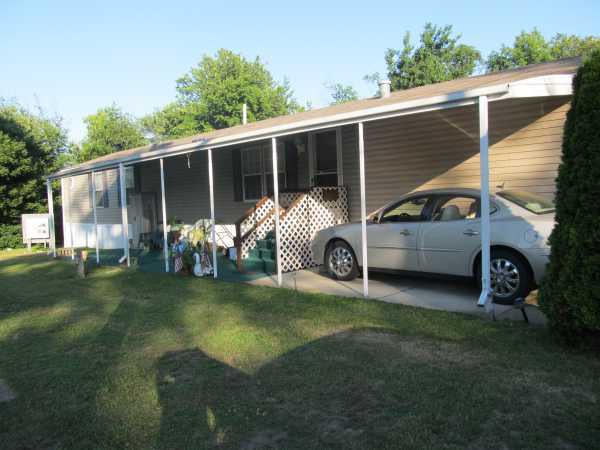 8017 Saturn Dr., Aliquippa, PA 15001 