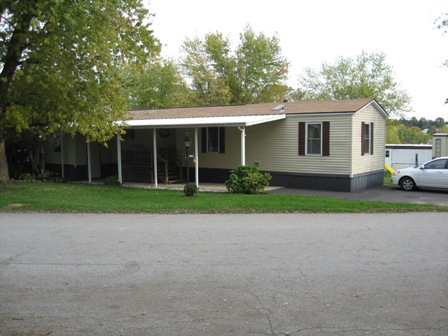 325 Landola Ave, Mount Wolf, PA 17347 