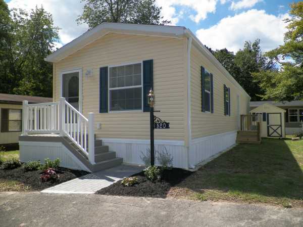 40 Center Court, North Wales, PA 19454 