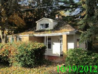 321 Ross Ave, Beaver Falls, PA 15010 