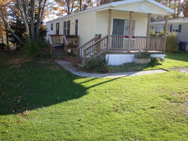 108 Benton Hills, Dalton, PA 18414 