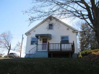 60 Altamont Ave, Washington, PA 15301 
