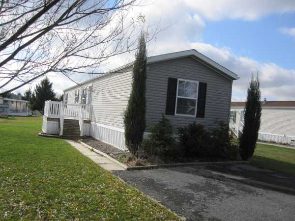 149 Bishop Lane, Somerset, PA 15501 
