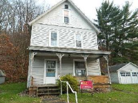 28 Mechanic St, Rouseville, PA 16344 