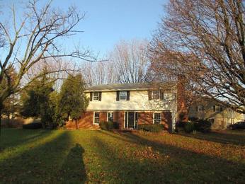 205 W Saint Elmo St, Nazareth, PA 18064 