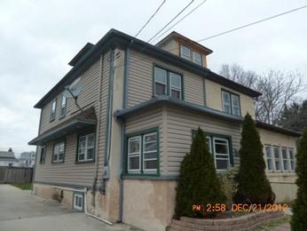 426 Iroquois St, Essington, PA 19029 