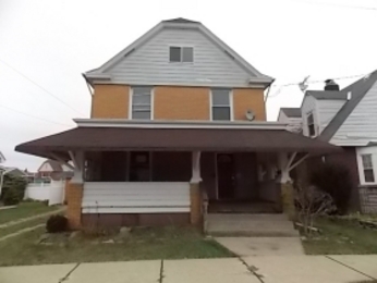 1010 Montana Ave, Natrona Heights, PA 15065 