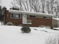 5205 Ranchview Dr, Pittsburgh, PA 15236 