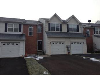 185 Hampshire Dr, Sellersville, PA 18960 