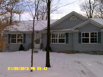3122 Cotswald Rd, Tobyhanna, PA 18466 