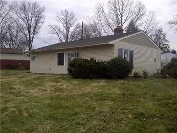 45 Goodturn Rd, Levittown, PA 19057 