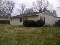 45 Goodturn Rd, Levittown, PA 19057 