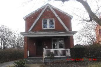 28 Roxbury Rd, Pittsburgh, PA 15221 