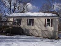 596 Section 1e, Bushkill, PA 18324 